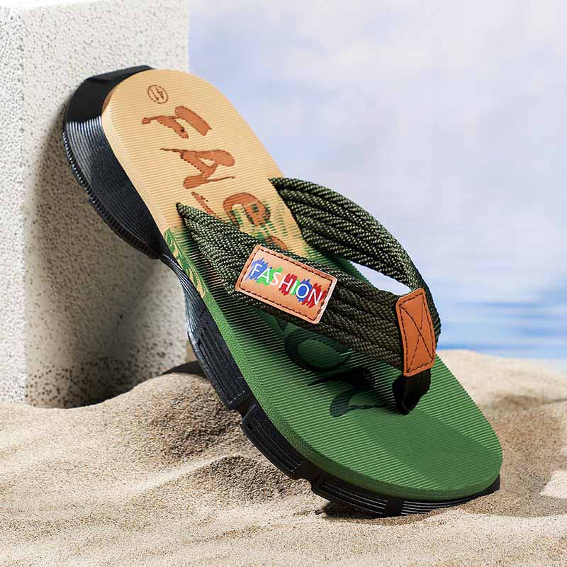 1759818284351019.jpg 雅购特拖鞋