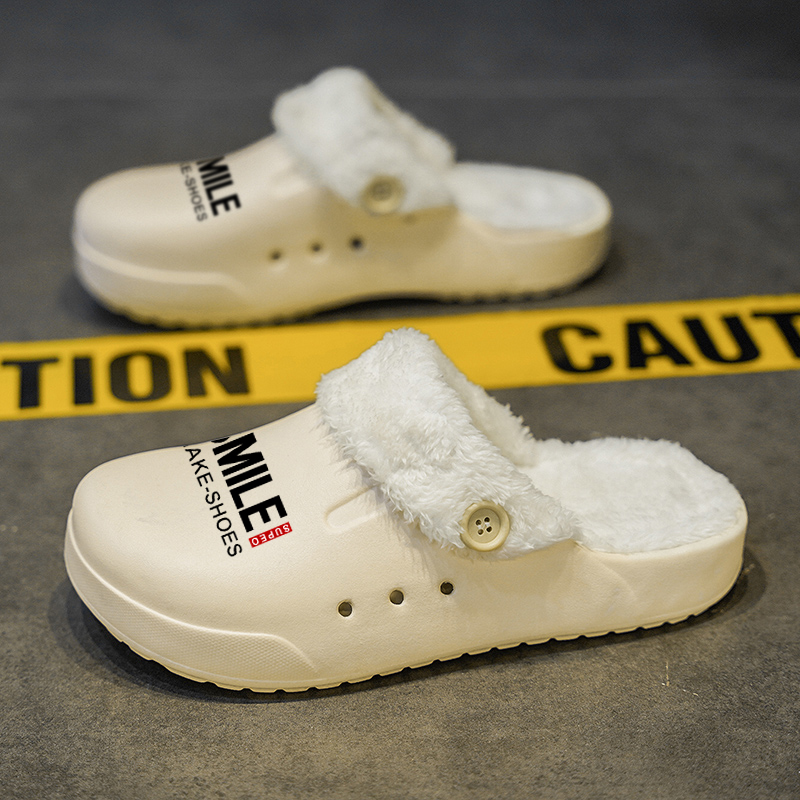 1759990610805379.jpg 雅购特拖鞋