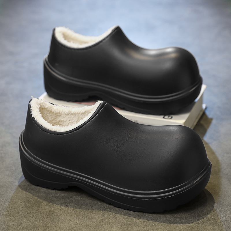 1759993872946554.jpg 雅购特拖鞋