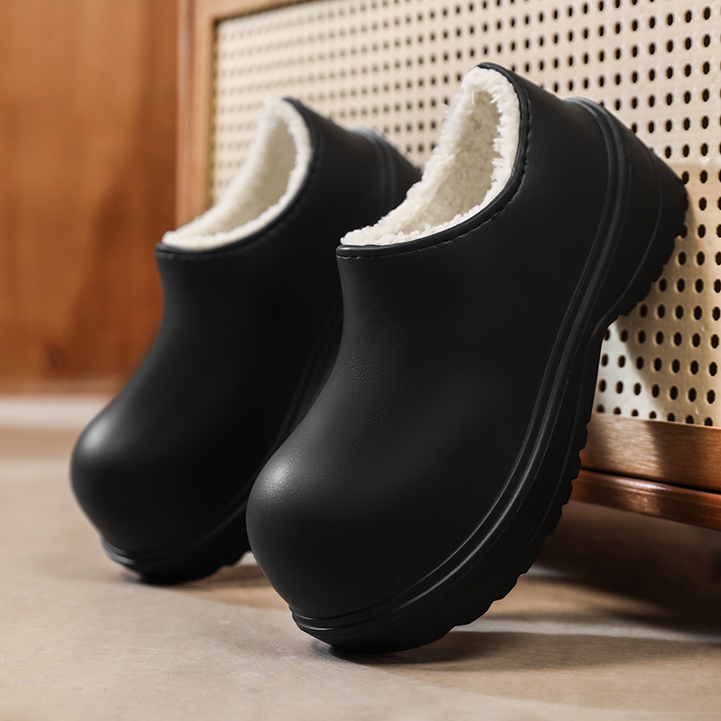 1759993882708331.jpg 雅购特拖鞋