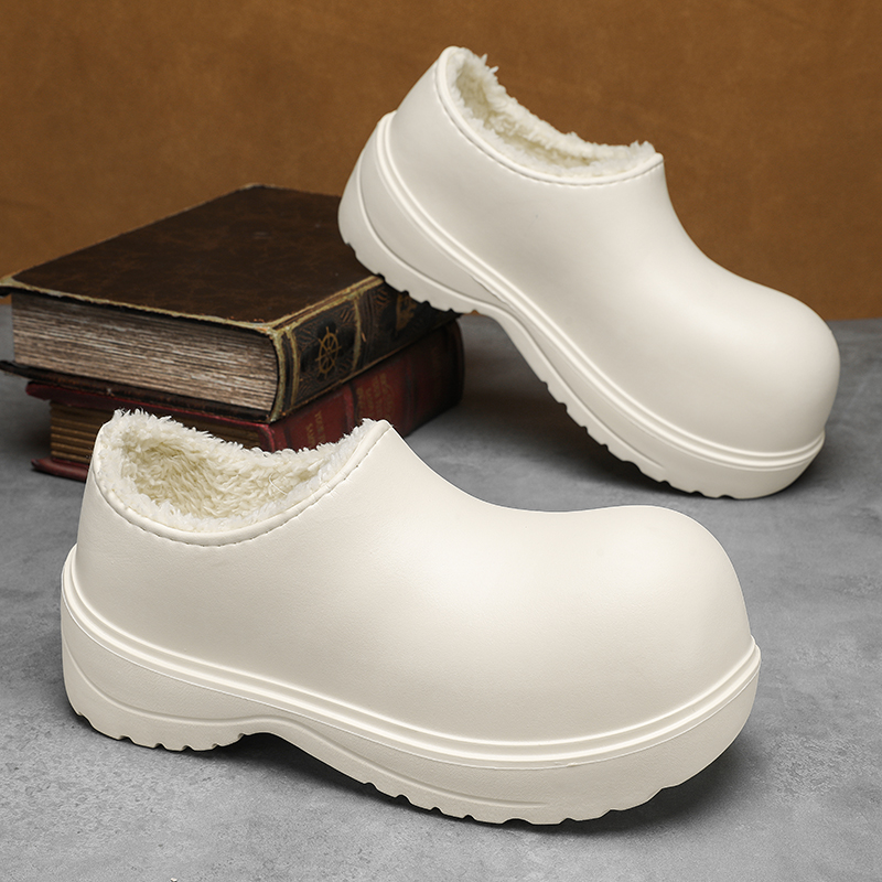 1759993901432094.jpg 雅购特拖鞋