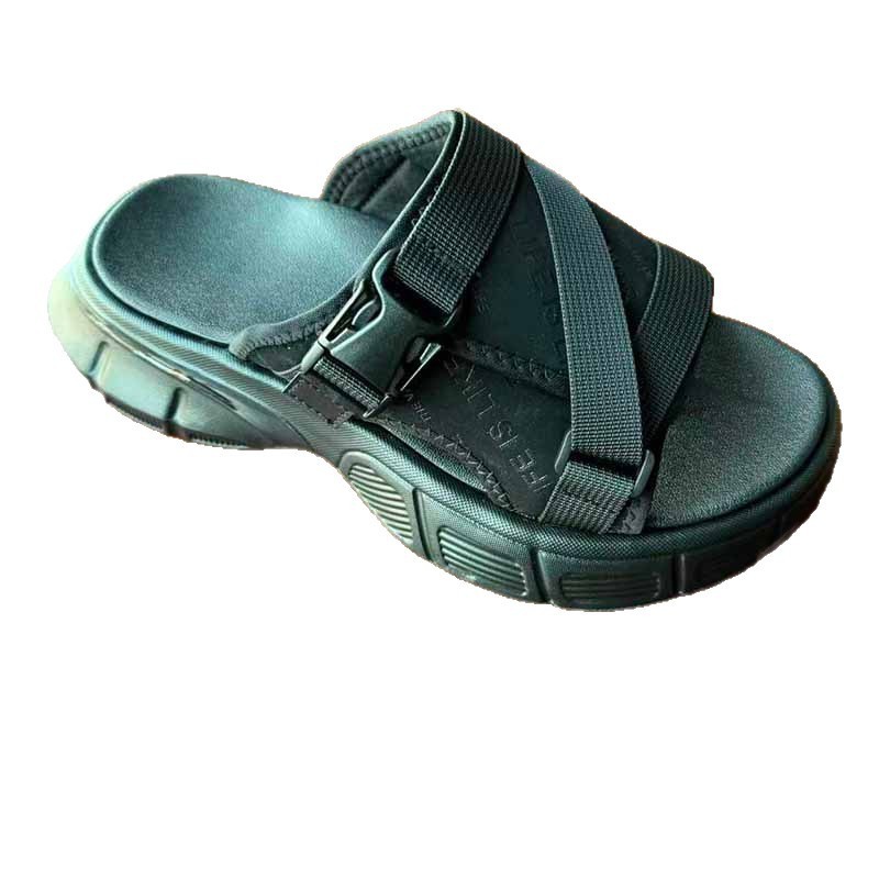 1759999946542477.jpg 雅购特拖鞋