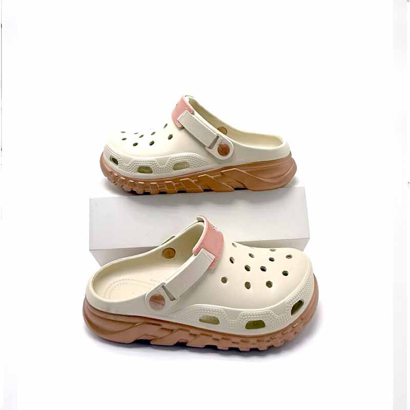 1760058836304922.jpg 雅购特拖鞋