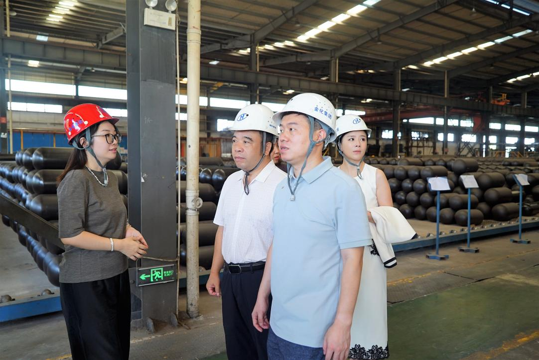 市政协领导谢茂文率队深入湖南金化科技集团调研