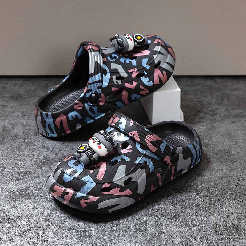 1760076050950911.jpg 雅购特拖鞋