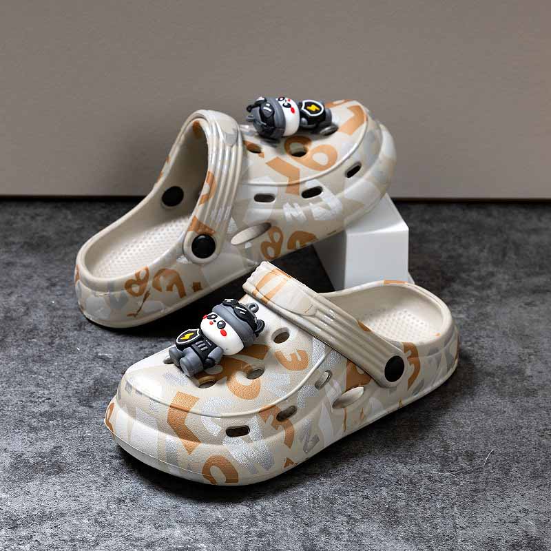 1760076050997840.jpg 雅购特拖鞋