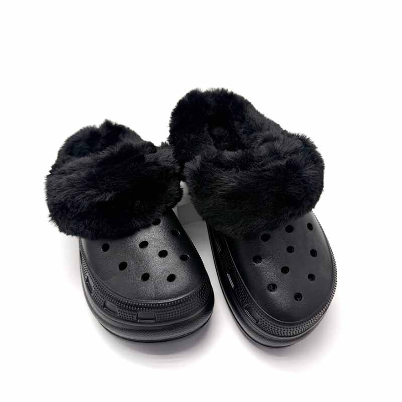 1760143752580446.jpg 雅购特拖鞋