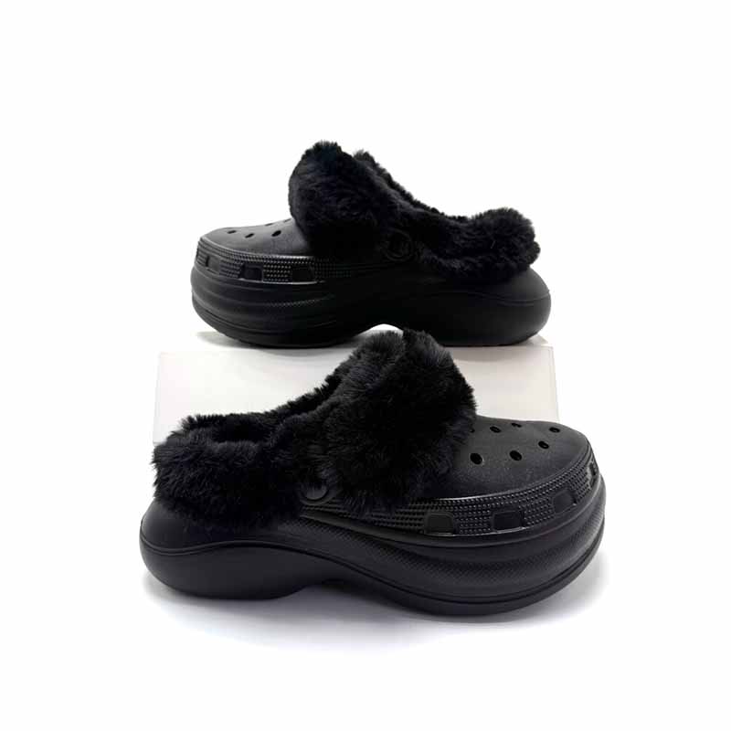 1760143752862635.jpg 雅购特拖鞋