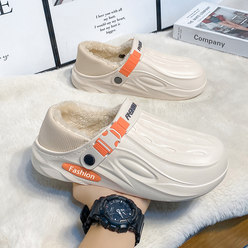 1760152725575885.jpg 雅购特拖鞋