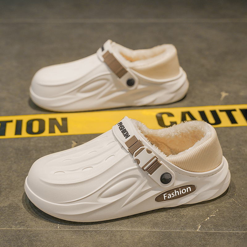 1760152752481623.jpg 雅购特拖鞋