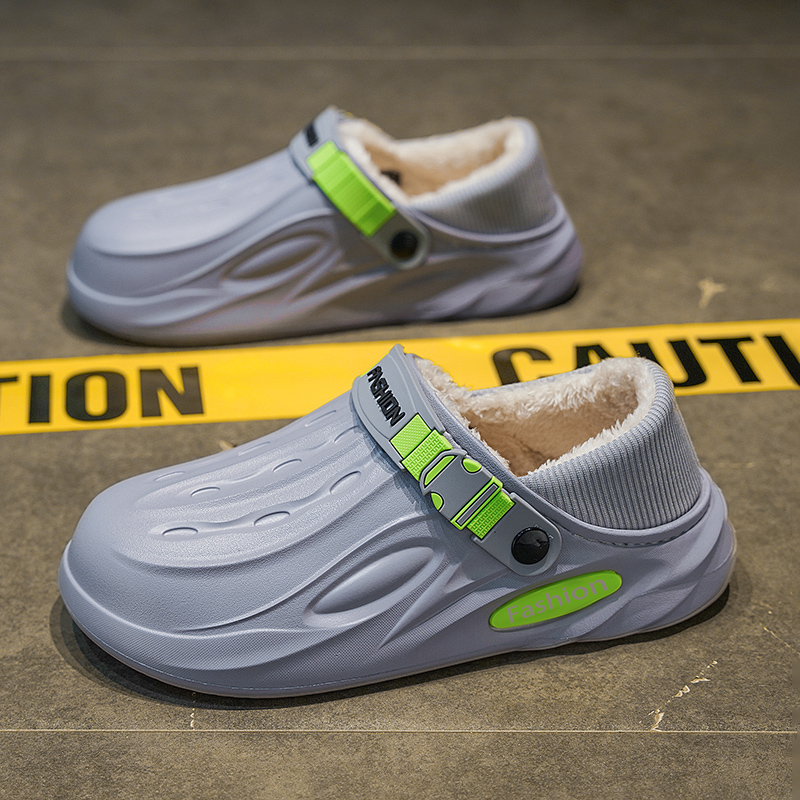 1760152752841096.jpg 雅购特拖鞋