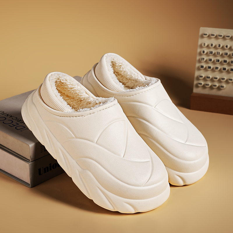 1760155111672603.jpg 雅购特拖鞋