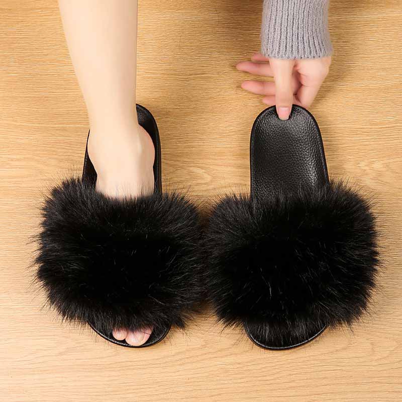 1760161550211933.jpg 雅购特拖鞋