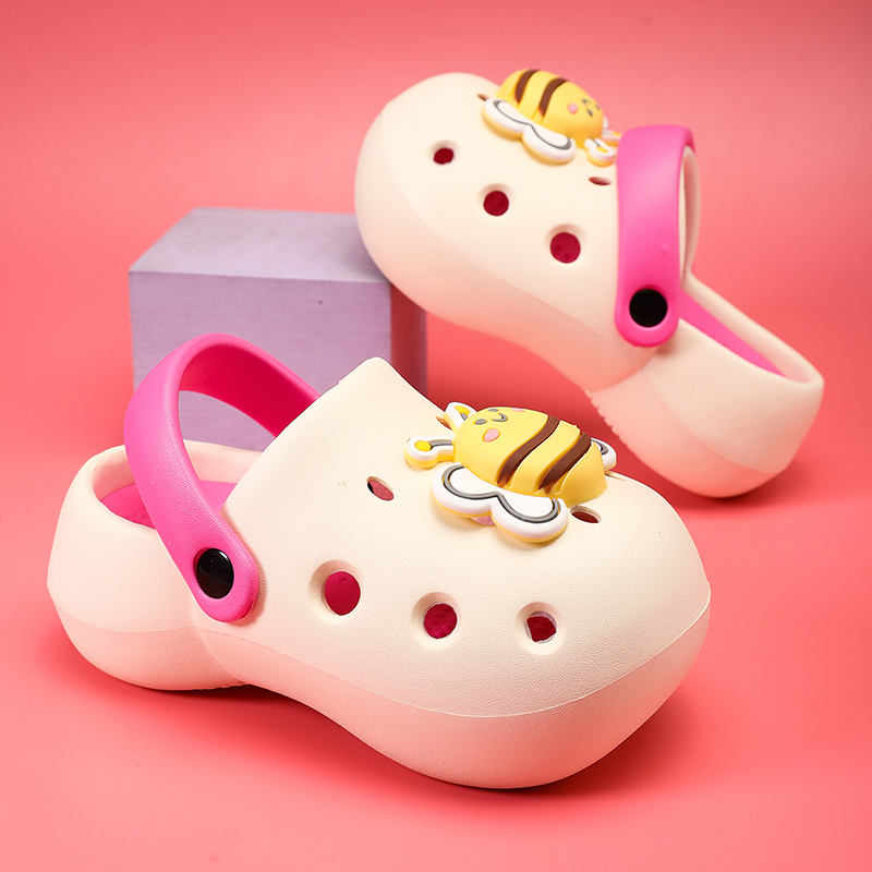 1760163407969710.jpg 雅购特拖鞋