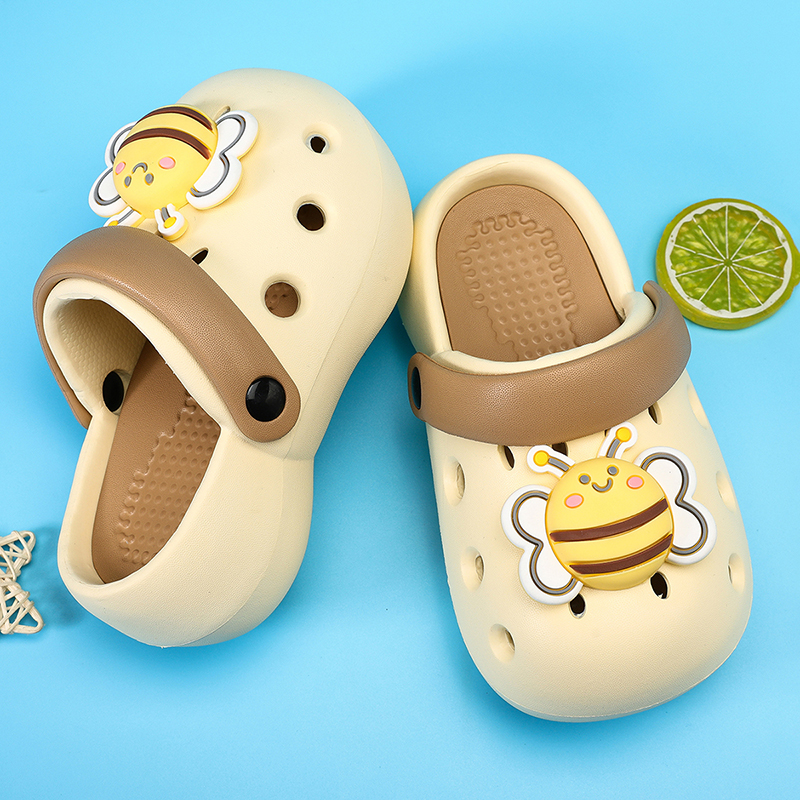 1760163424933143.jpg 雅购特拖鞋