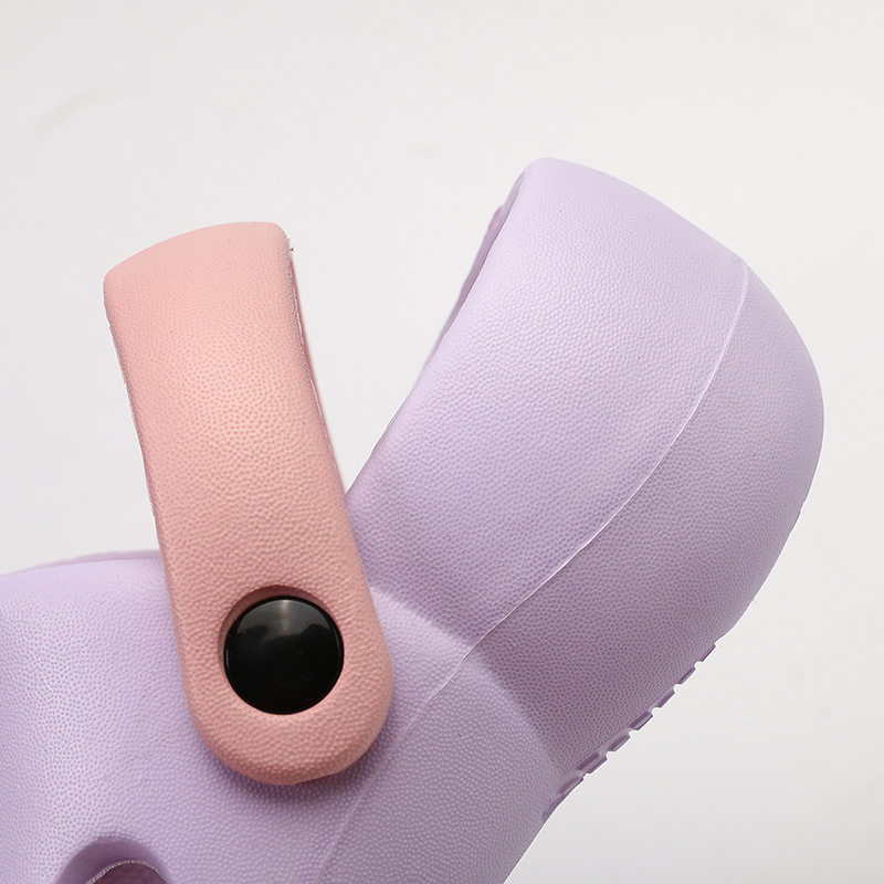 1760163454153878.jpg 雅购特拖鞋