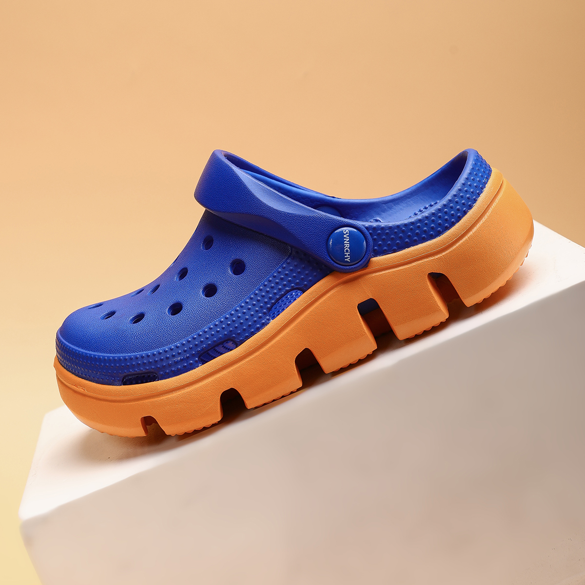 1760164616349276.jpg 雅购特拖鞋