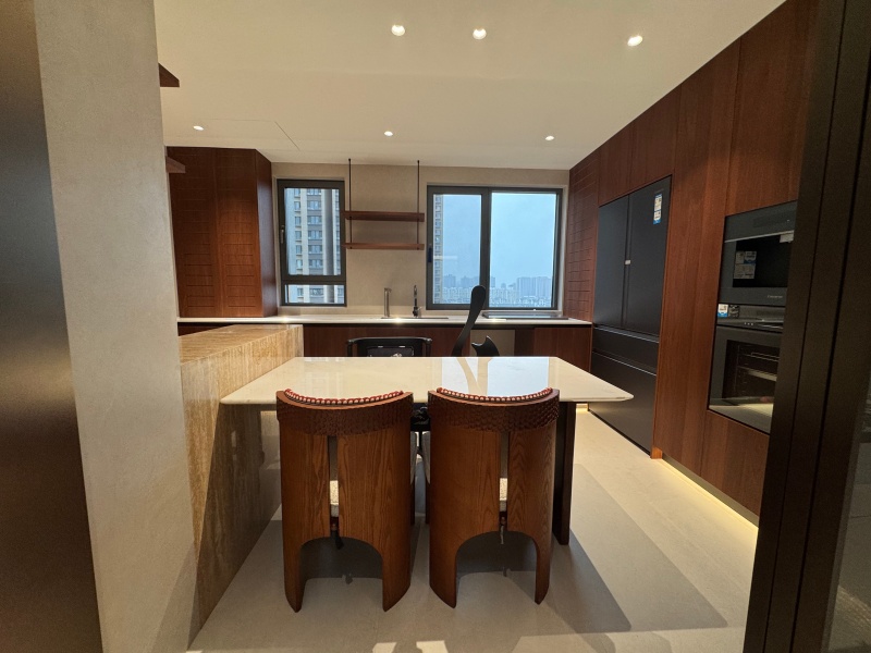 1760181337685248.jpg 佛山市吉吉菲尚家具有限公司