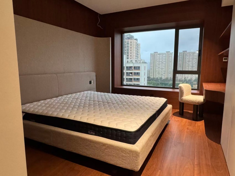 1760181342167852.jpg 佛山市吉吉菲尚家具有限公司