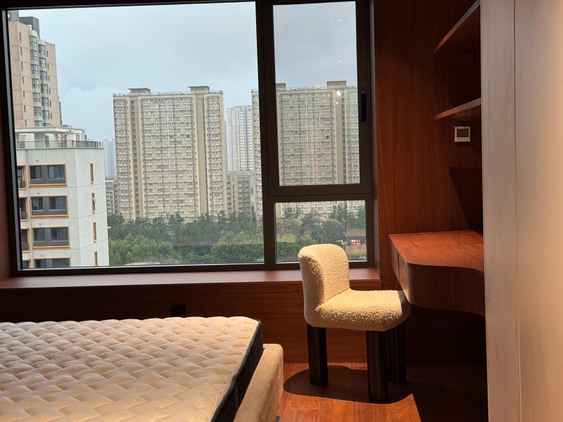 1760181345301600.jpg 佛山市吉吉菲尚家具有限公司