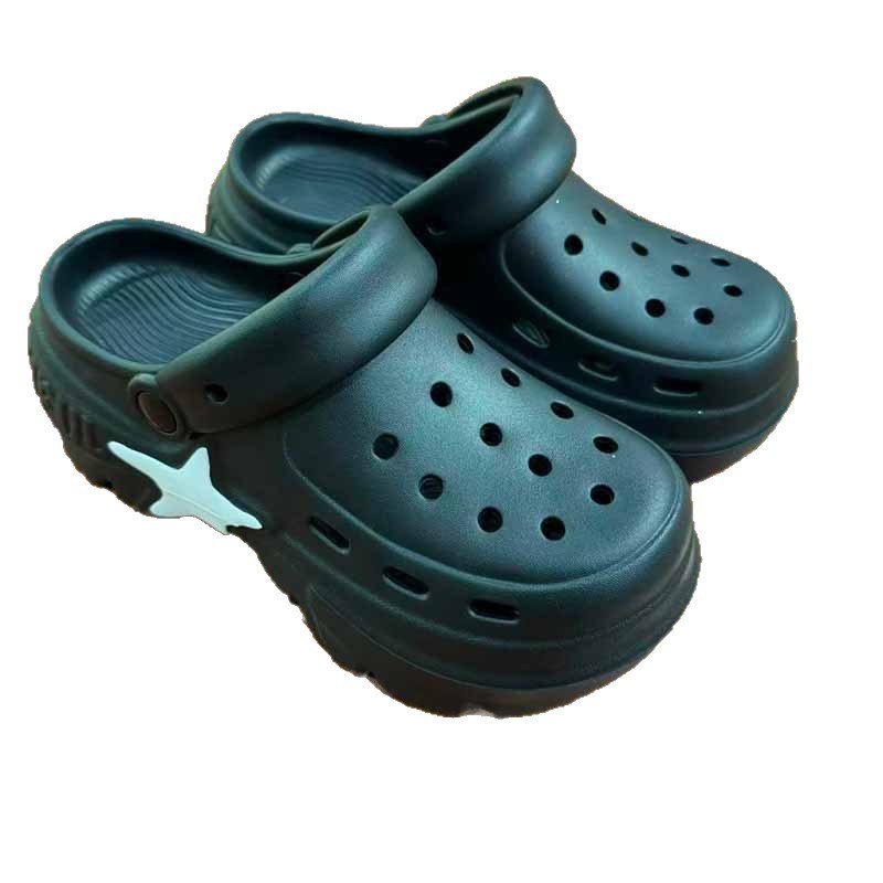 1760334108986751.jpg 雅购特拖鞋