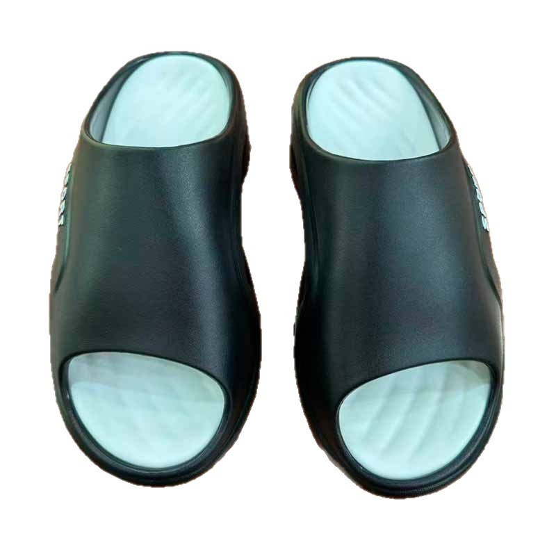 1760337832641619.jpg 雅购特拖鞋