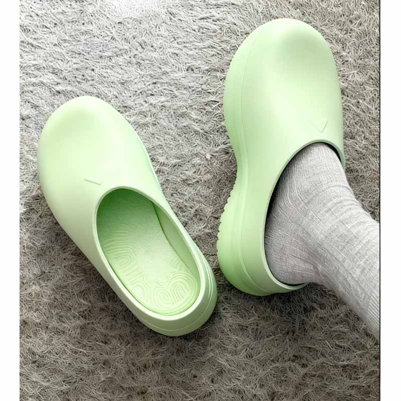 1760339149384968.jpg 雅购特拖鞋