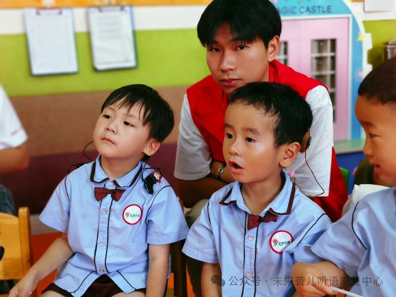 1760368008239632.jpeg 听障