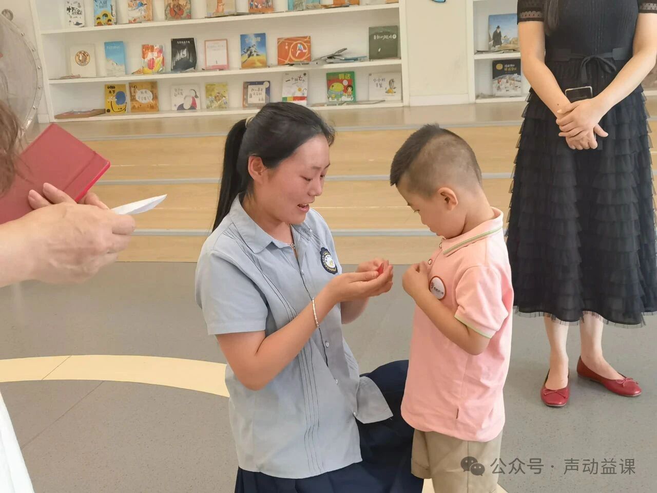 1760368164297198.jpg 听障宝宝