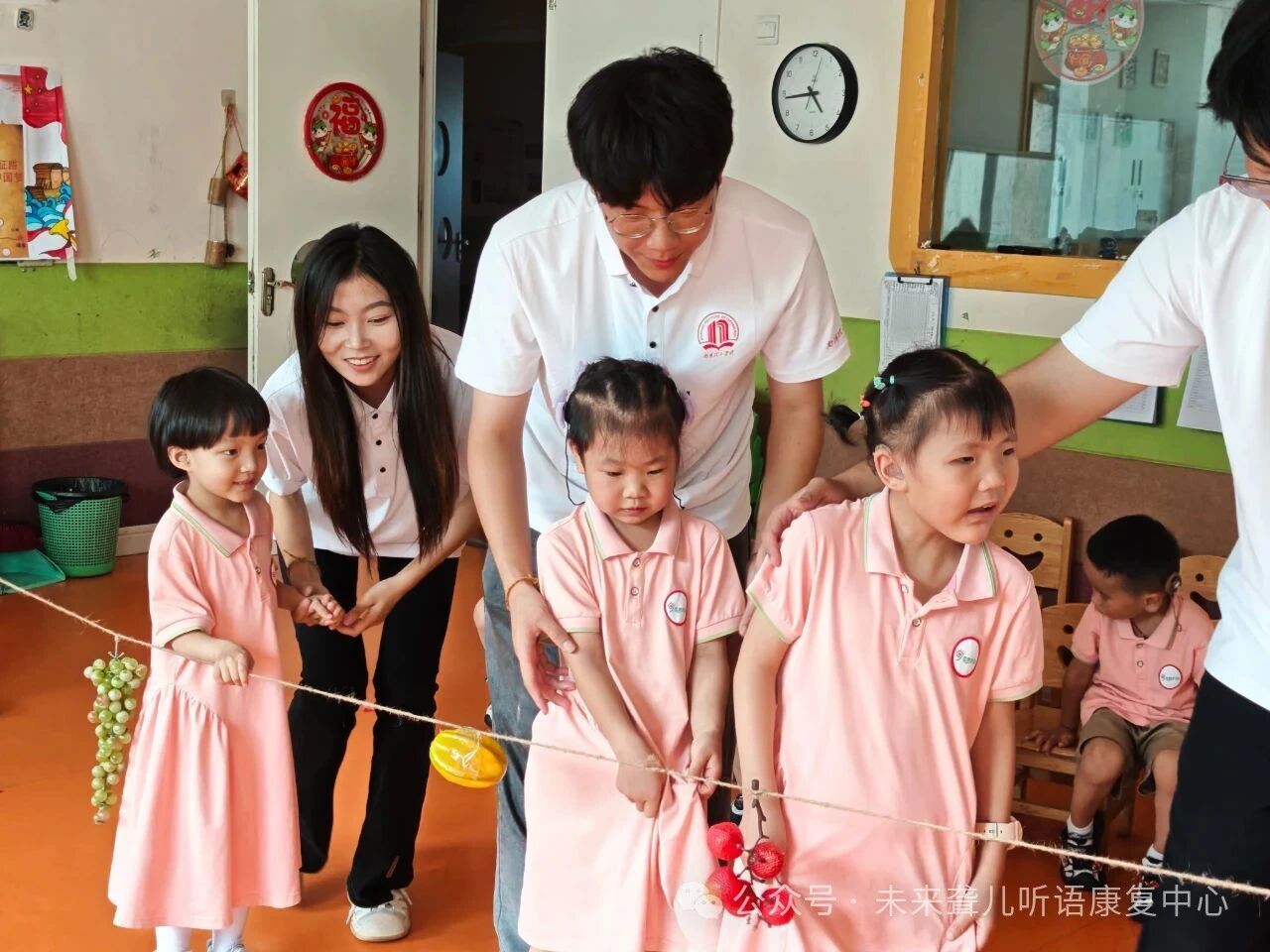 1760368221419265.jpeg 听障