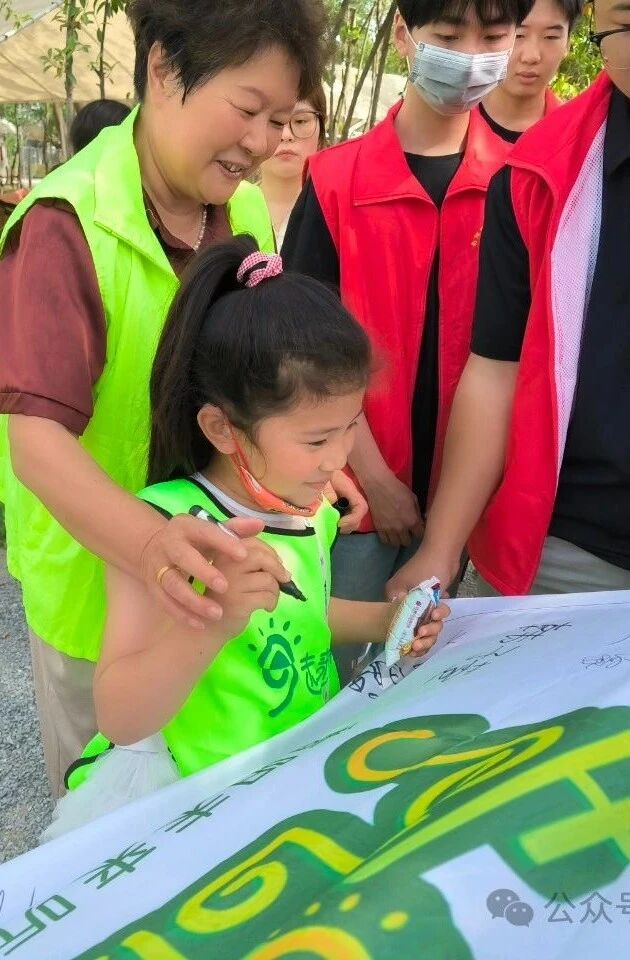 1760370182726820.jpeg 耳蜗宝宝