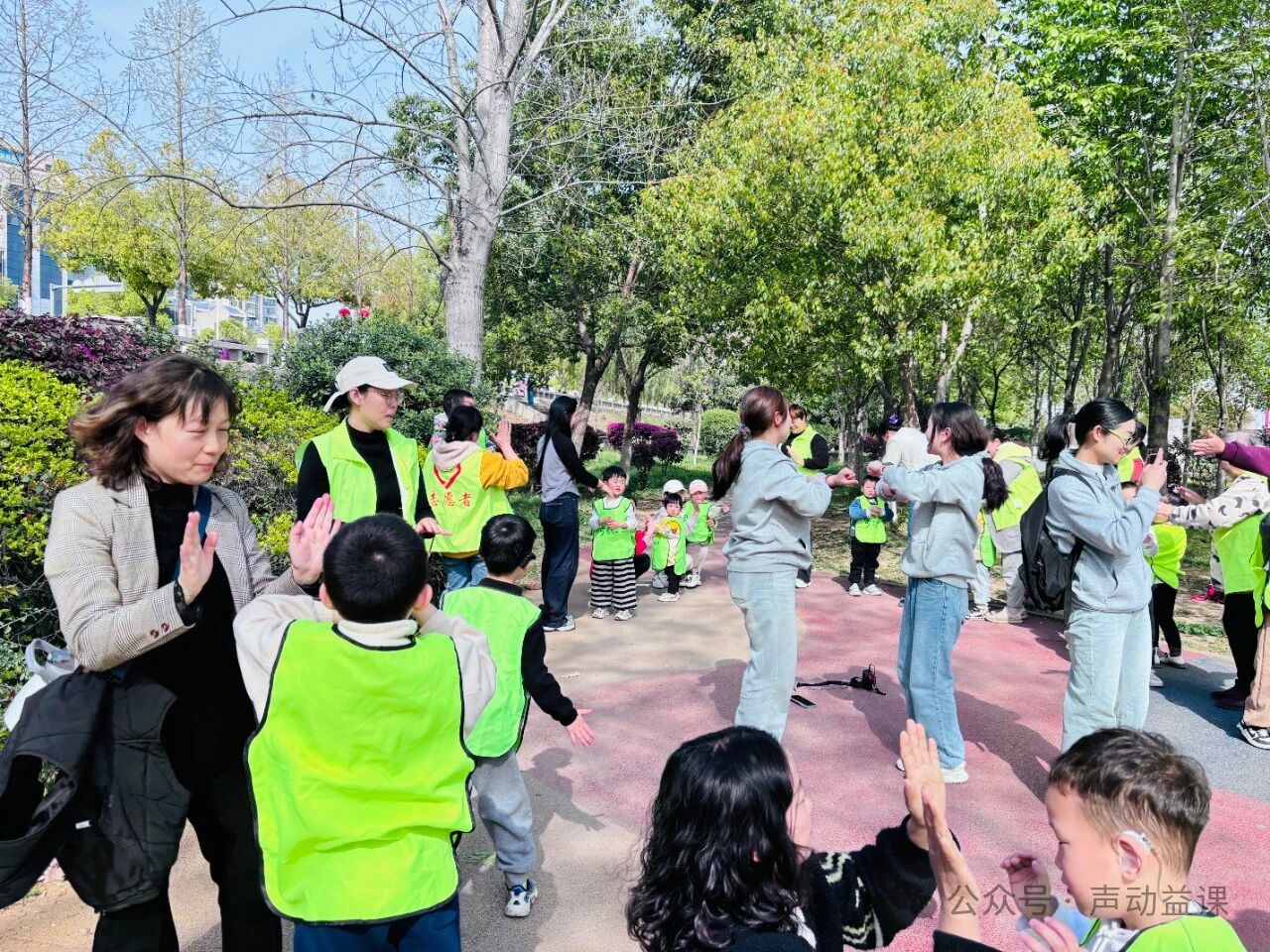 1760371858207572.jpeg 听障