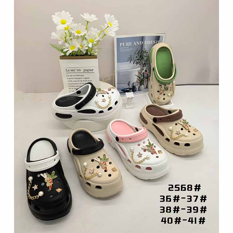 1760409683522218.jpg 雅购特拖鞋