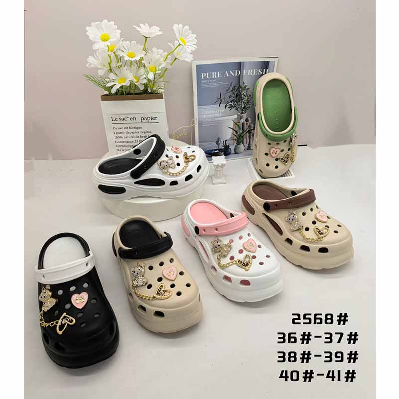 1760409683915327.jpg 雅购特拖鞋