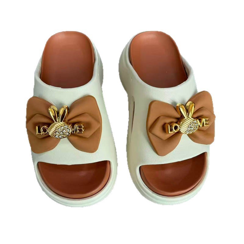 1760421647979083.jpg 雅购特拖鞋