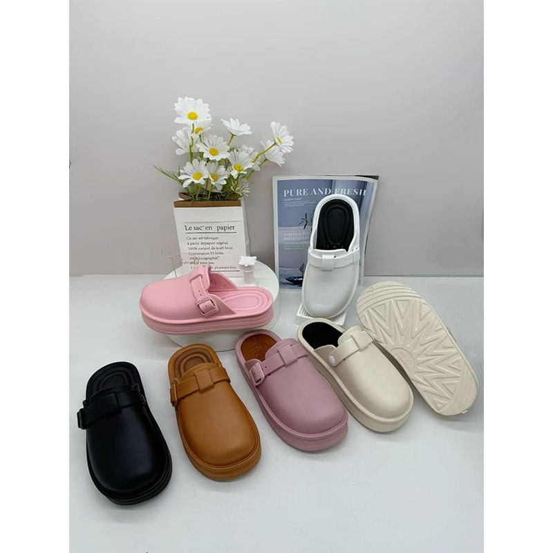 1760429231417131.jpg 雅购特拖鞋