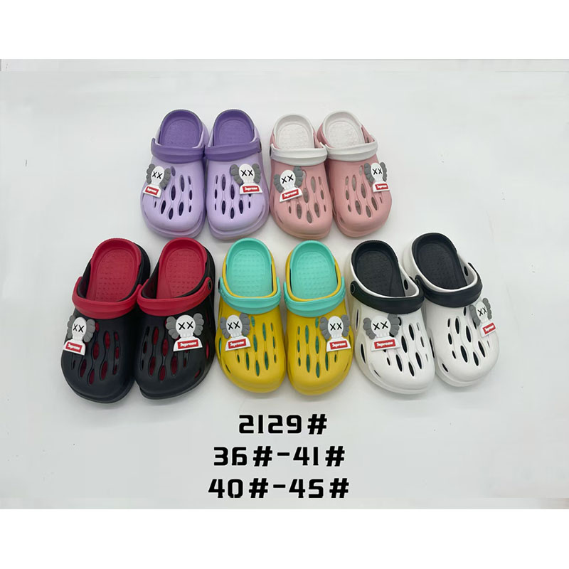 1760493481570187.jpg 雅购特拖鞋