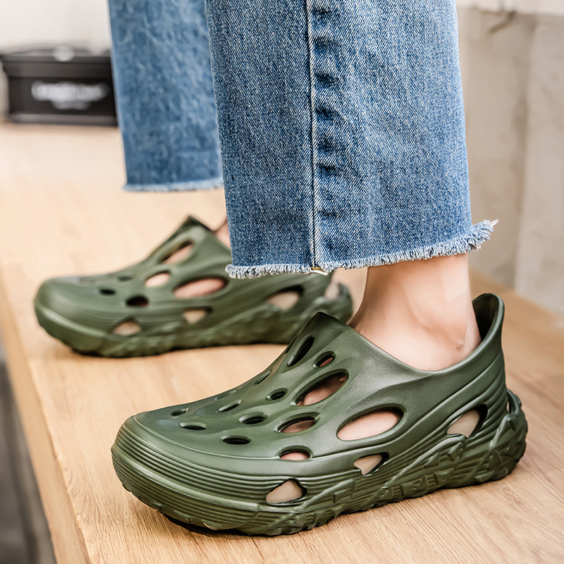 1760494619445812.jpg 雅购特拖鞋