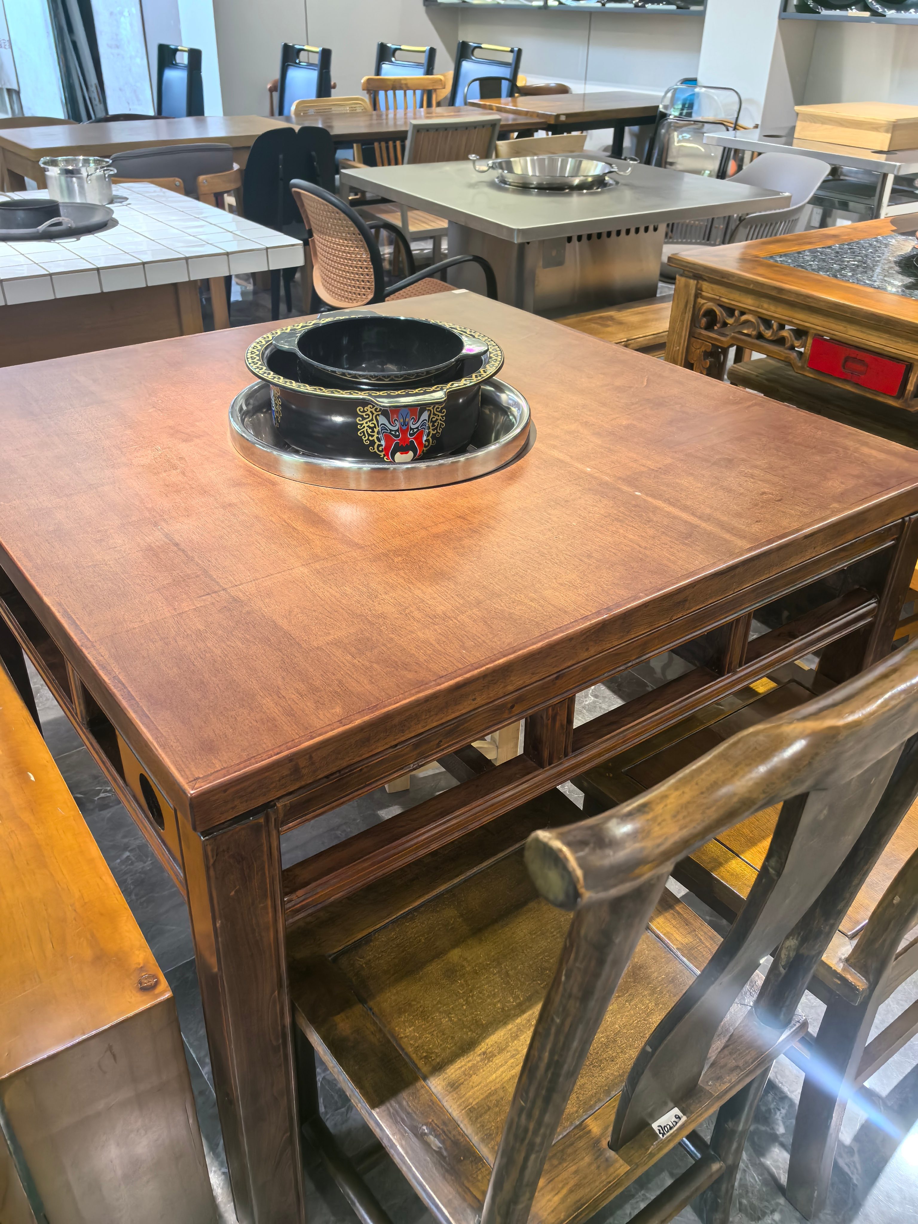 火锅桌椅（新中式，仿古）