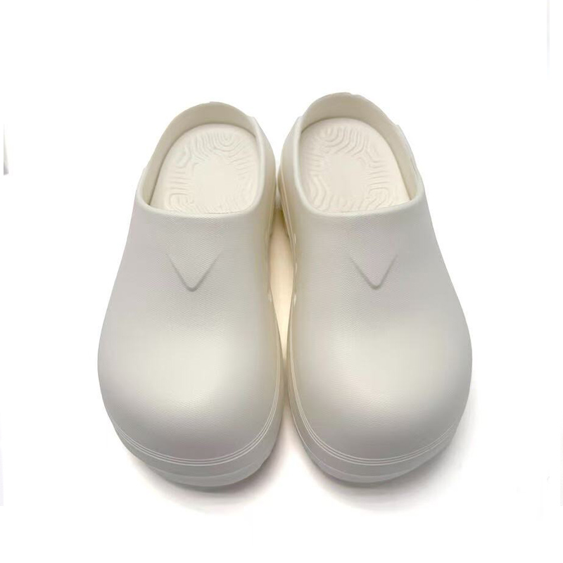 1760516134355328.jpg 雅购特拖鞋