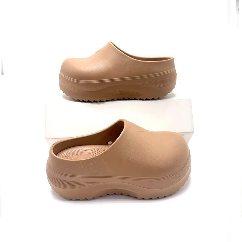 1760516153450393.jpg 雅购特拖鞋