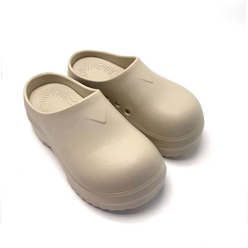 1760516162838571.jpg 雅购特拖鞋