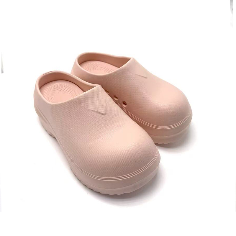 1760516459749784.jpg 雅购特拖鞋