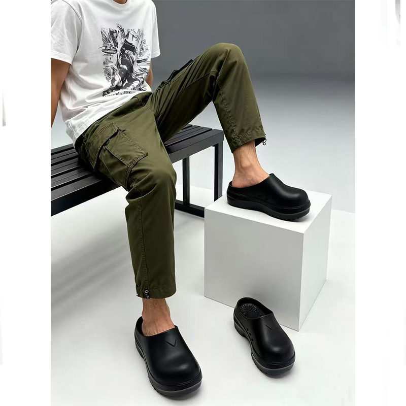 1760516489428906.jpg 雅购特拖鞋