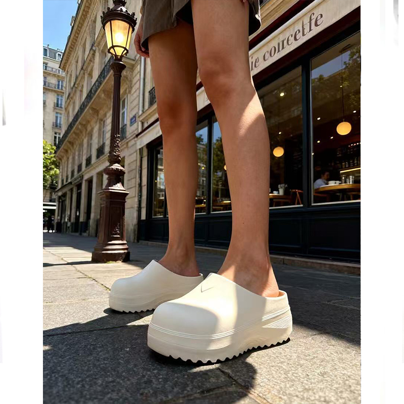 1760516489549316.jpg 雅购特拖鞋