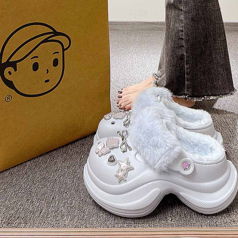 1760593434289298.jpg 雅购特拖鞋