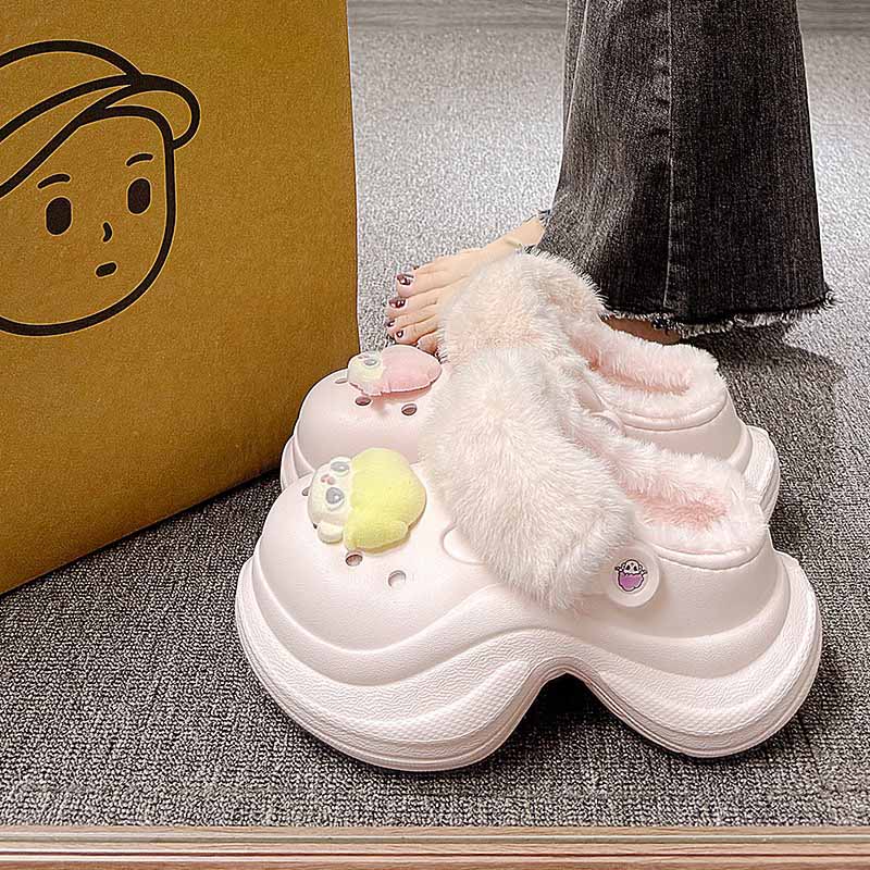 1760593479507330.jpg 雅购特拖鞋