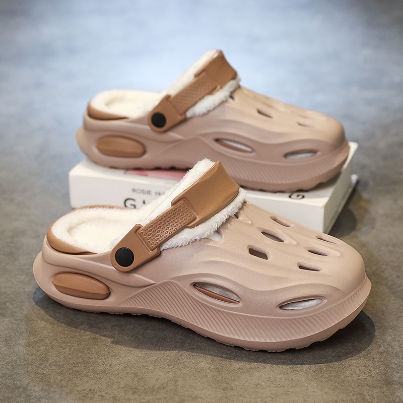 1760604886393687.jpg 雅购特拖鞋