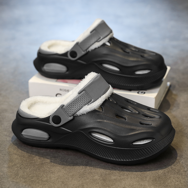 1760604886908237.jpg 雅购特拖鞋