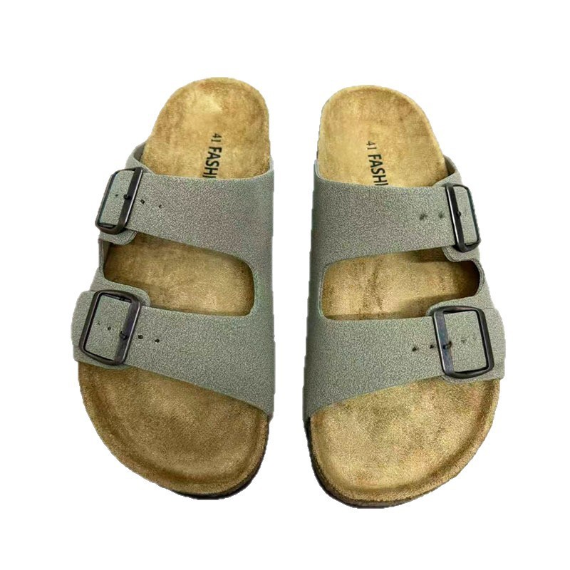 1760664482782936.jpg 雅购特拖鞋